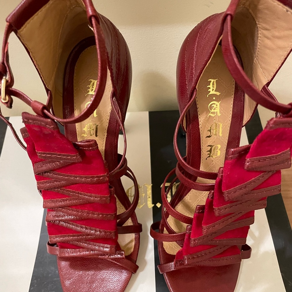 L.A.M.B. Leather Shoes - 6.5 - Picture 3 of 7